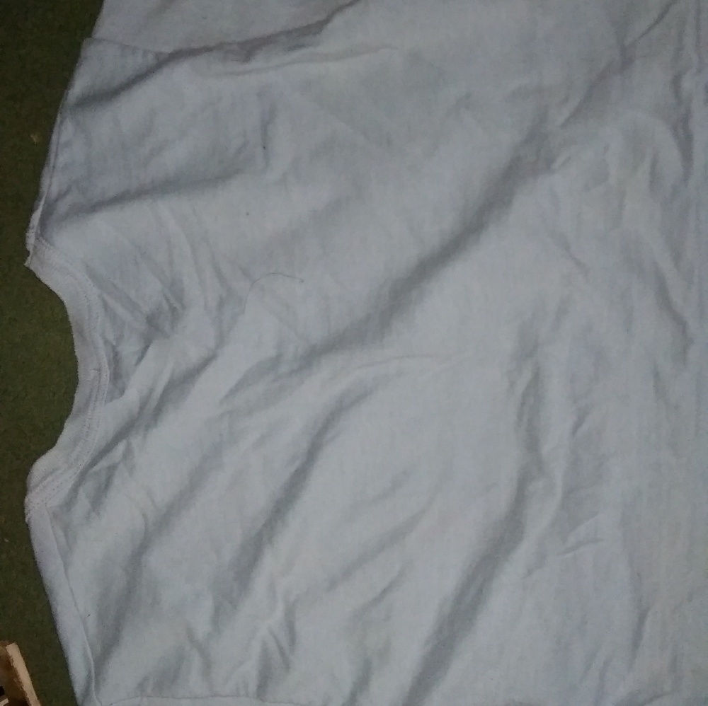 Virginia beach crop top/halter top - Picture 2 of 2